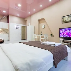 911flat Apartment Kyiv