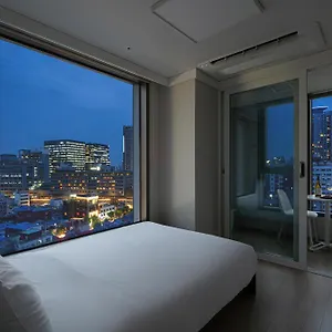 Urbanstay Myeongdong Apartamento Seúl