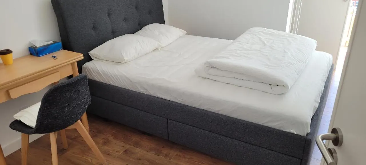 ליסבון Comfy Room Near Metro 0*,